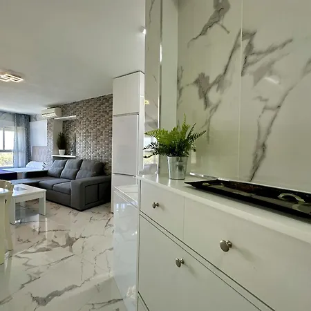 Moderno Loft En La Colina Апартаменти *
