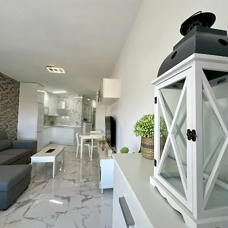 Daire Moderno Loft En La Colina